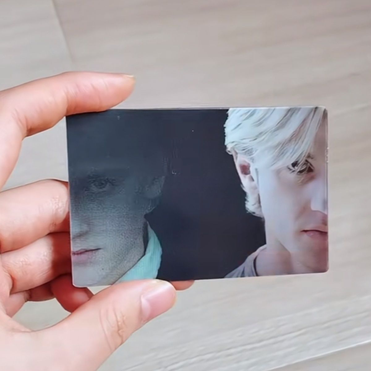 Anime Magic Boy Creative Face  - Magic Tricks 评论和价格
